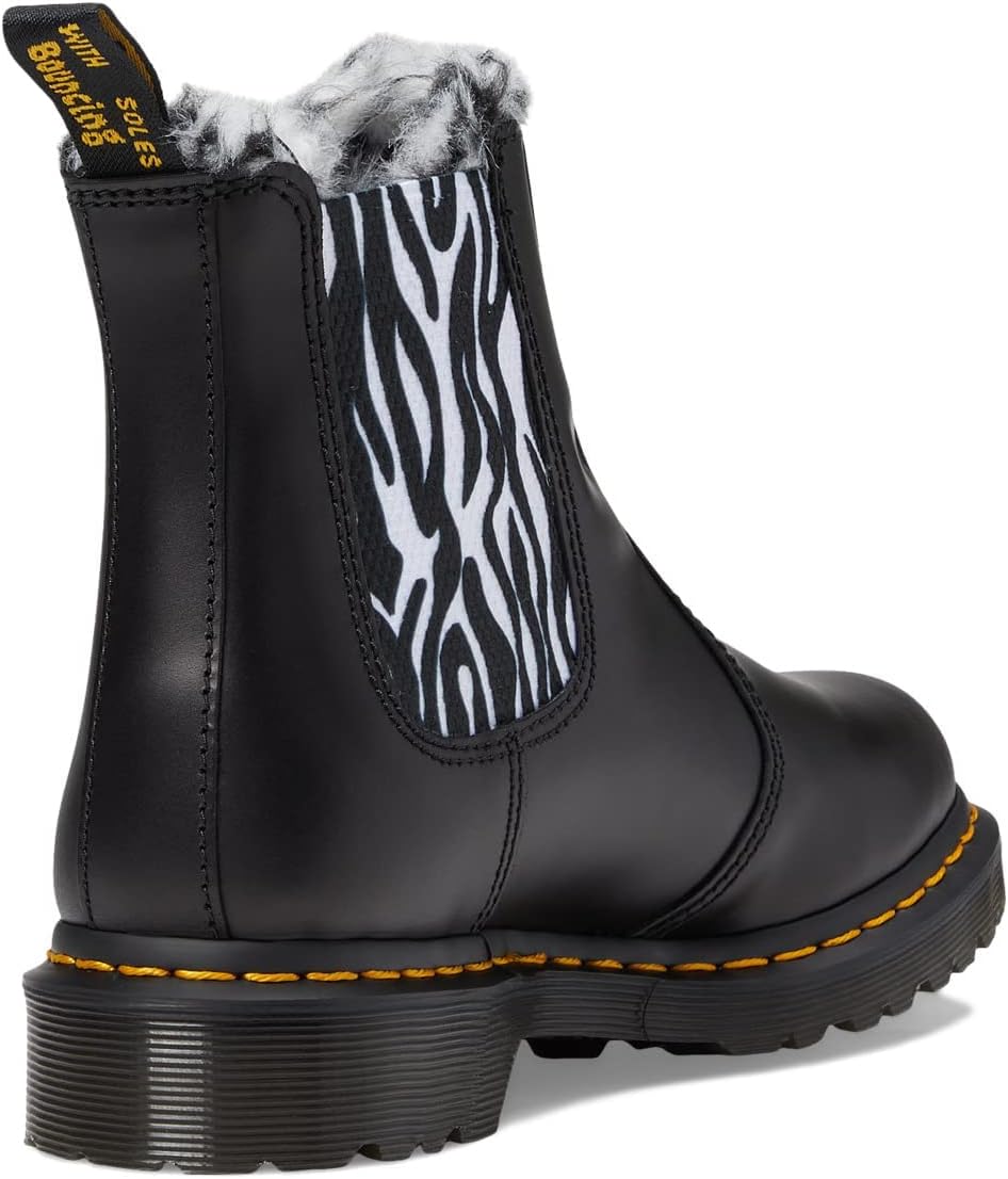 Dr. Martens mens 2976 Chelsea Boot Black Atlas