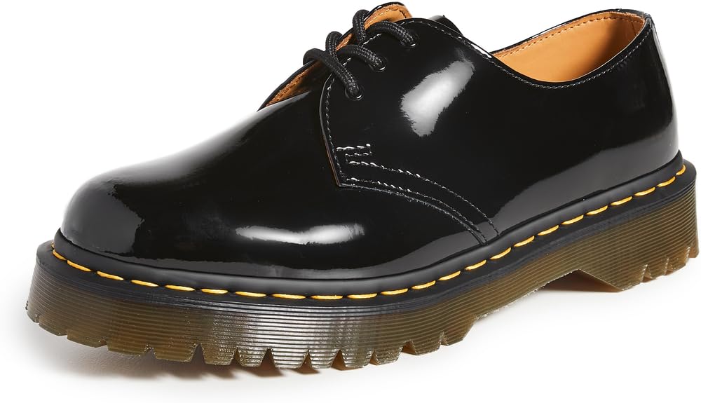 Dr. Martens Unisex 1460 Leather 8 Eye Boot Black Patent Lamper