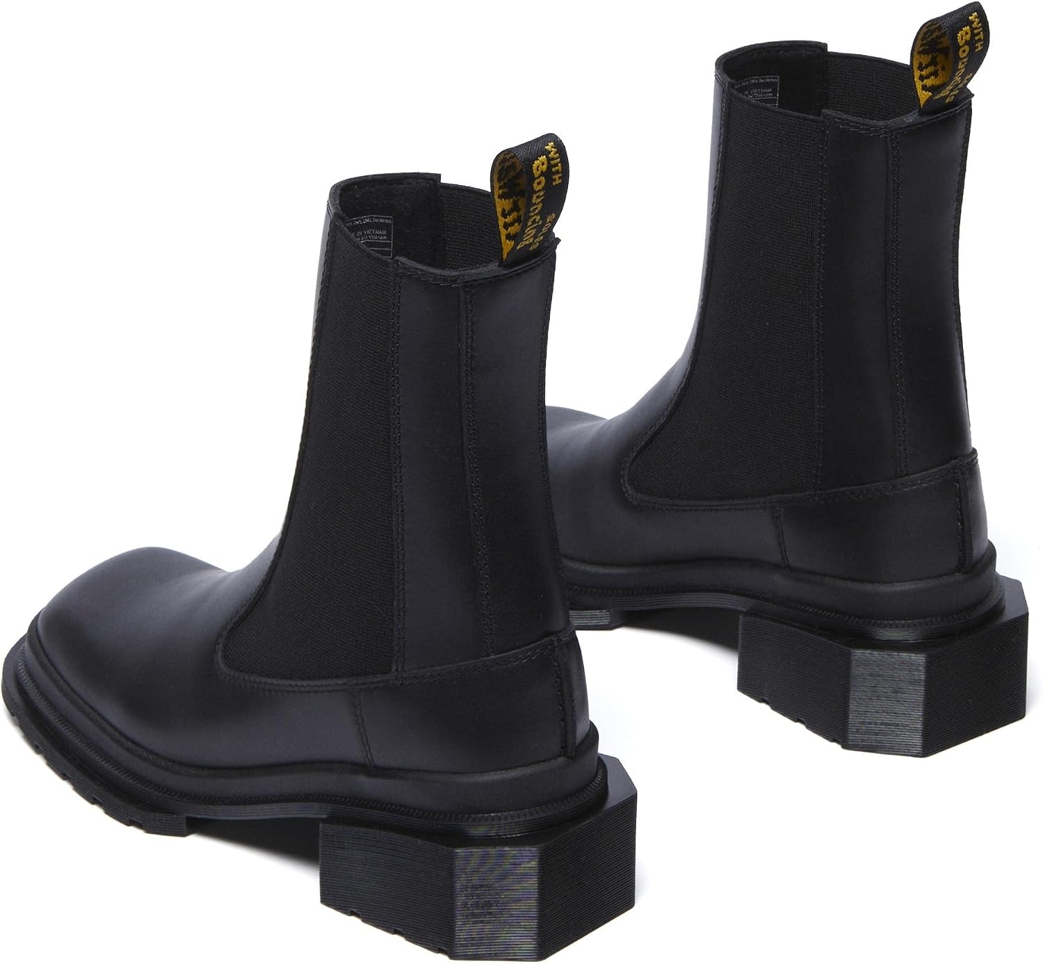 Dr. Martens Women's Maybole Chelsea Black Wanama