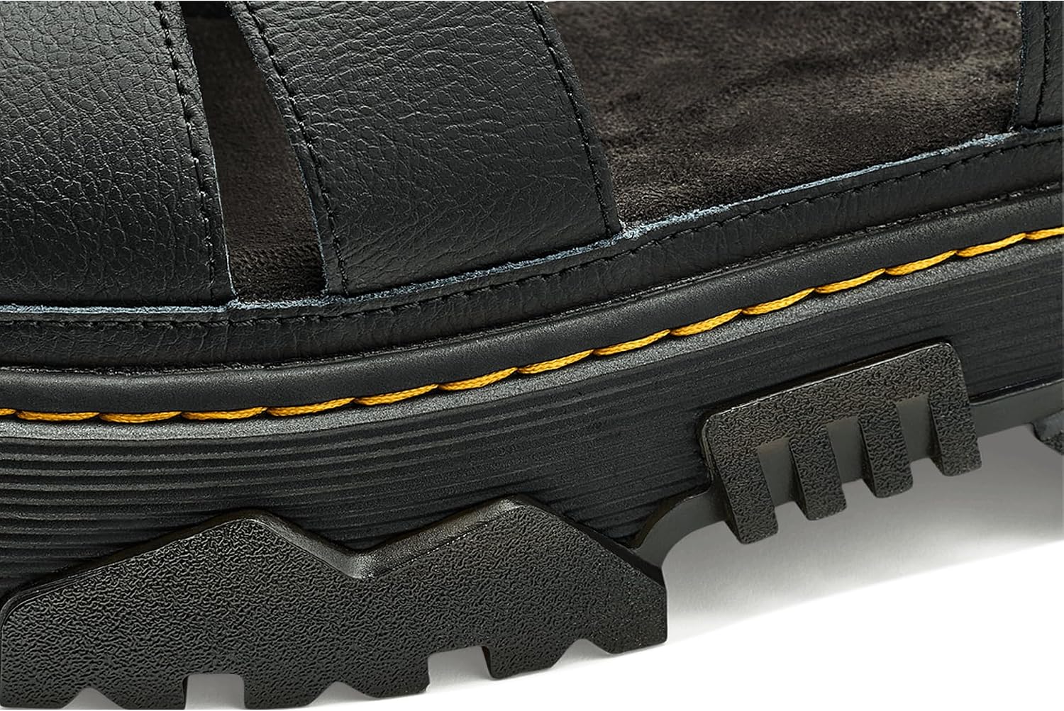 Dr. Martens womens Mattison 2s initial
