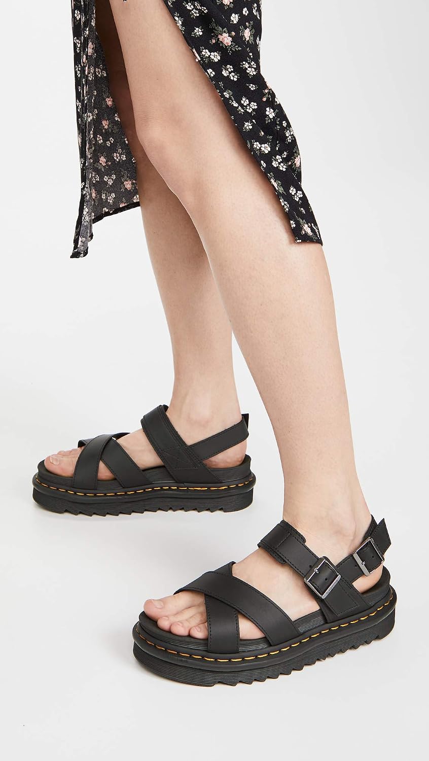 Dr. Martens Women's Voss II Black Hydro Leather