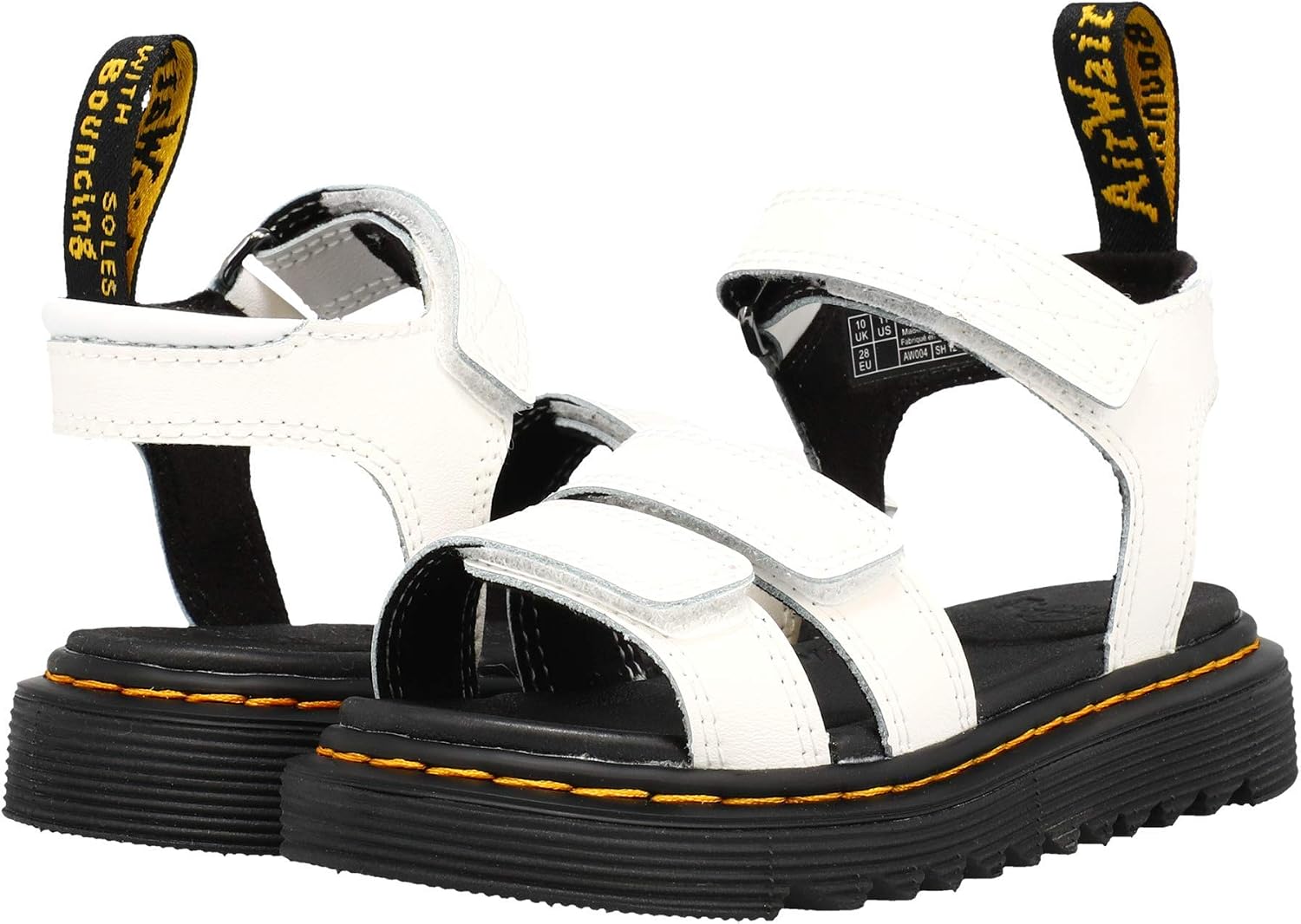 Dr. Martens Unisex-Child Klaire (Little Big Kid) J White