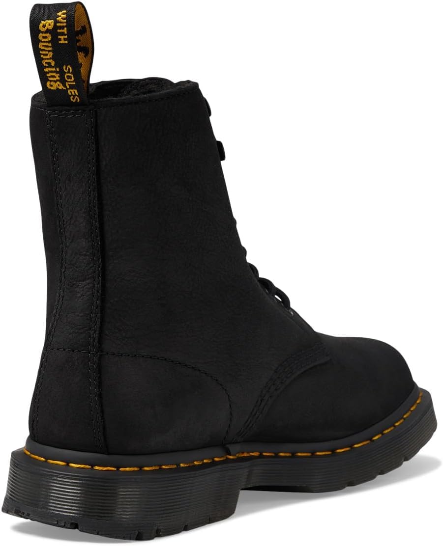 Dr. Martens Unisex-Adult 1460 Pascal Wg Snow Boot Black Outlaw