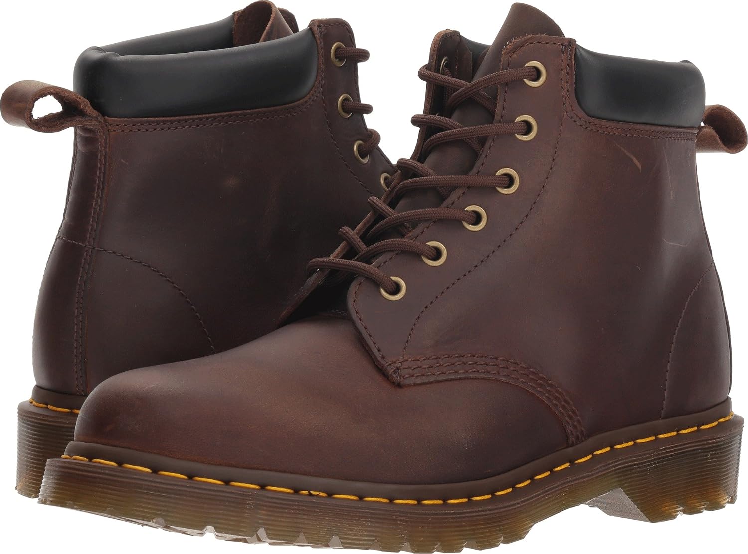 Dr. Martens unisex-adult 0939 Series Black Greasy Boot Gaucho Crazy Horse