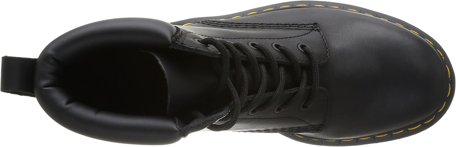 Dr. Martens unisex-adult 0939 Series Black Greasy Boot