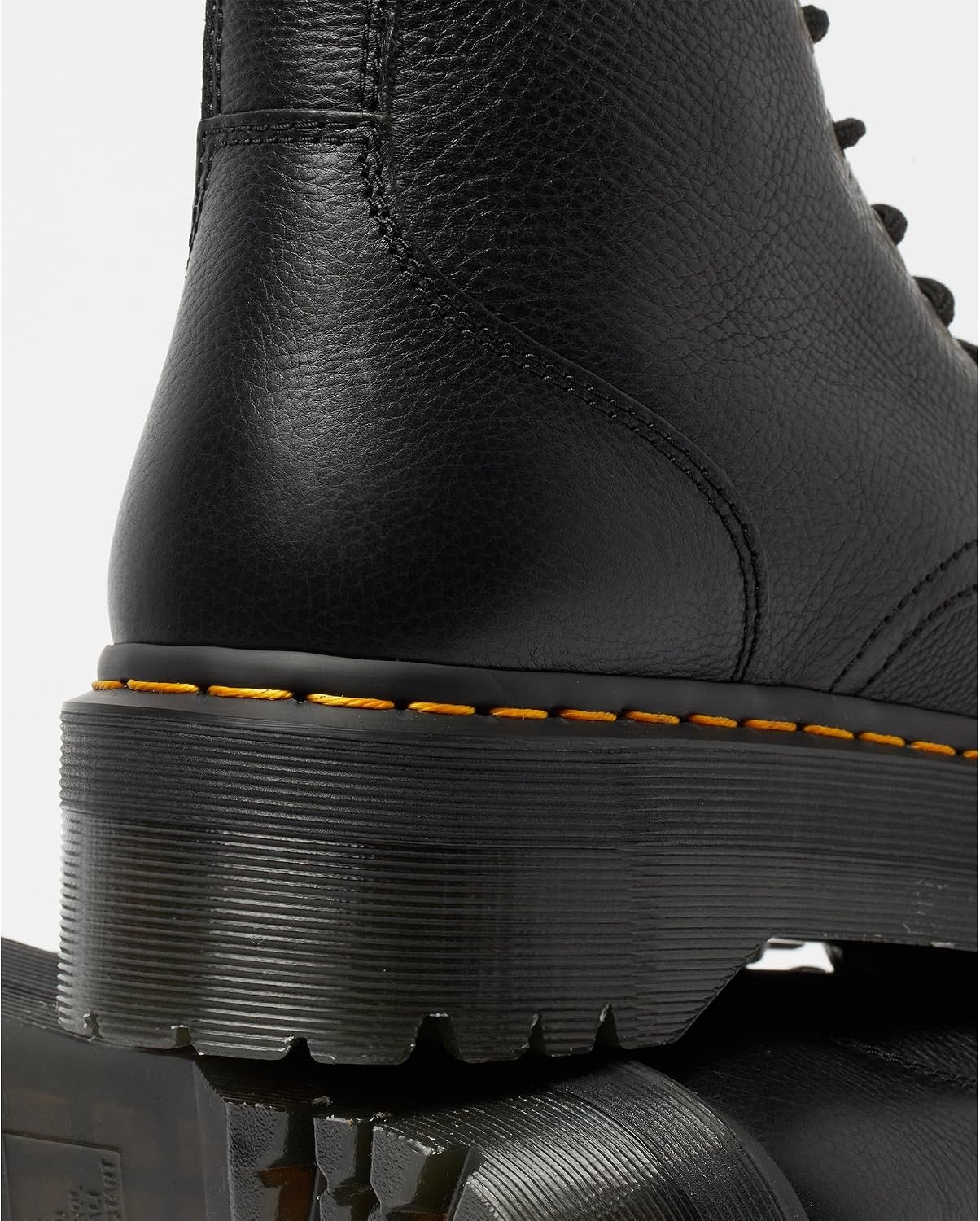 Dr. Martens unisex-adult Jadon IiiJadon III Black Pisa