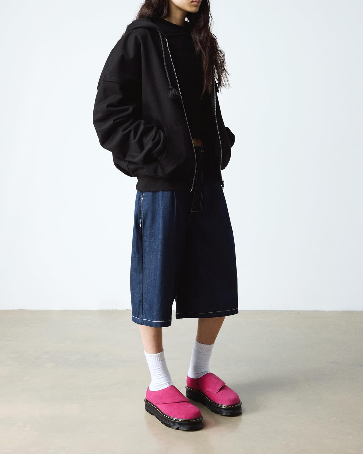 Dr. Martens Unisex Zebzag Anywair Mule Fuchsia Pink Bronx Suede