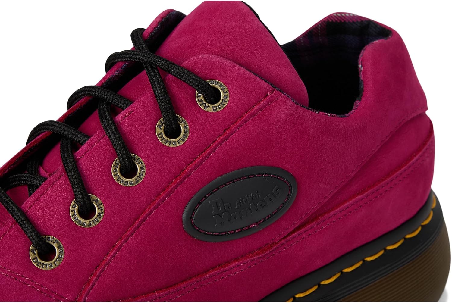 Dr. Martens Unisex-Adult Buzz 5i Shoe Fuchsia Pink