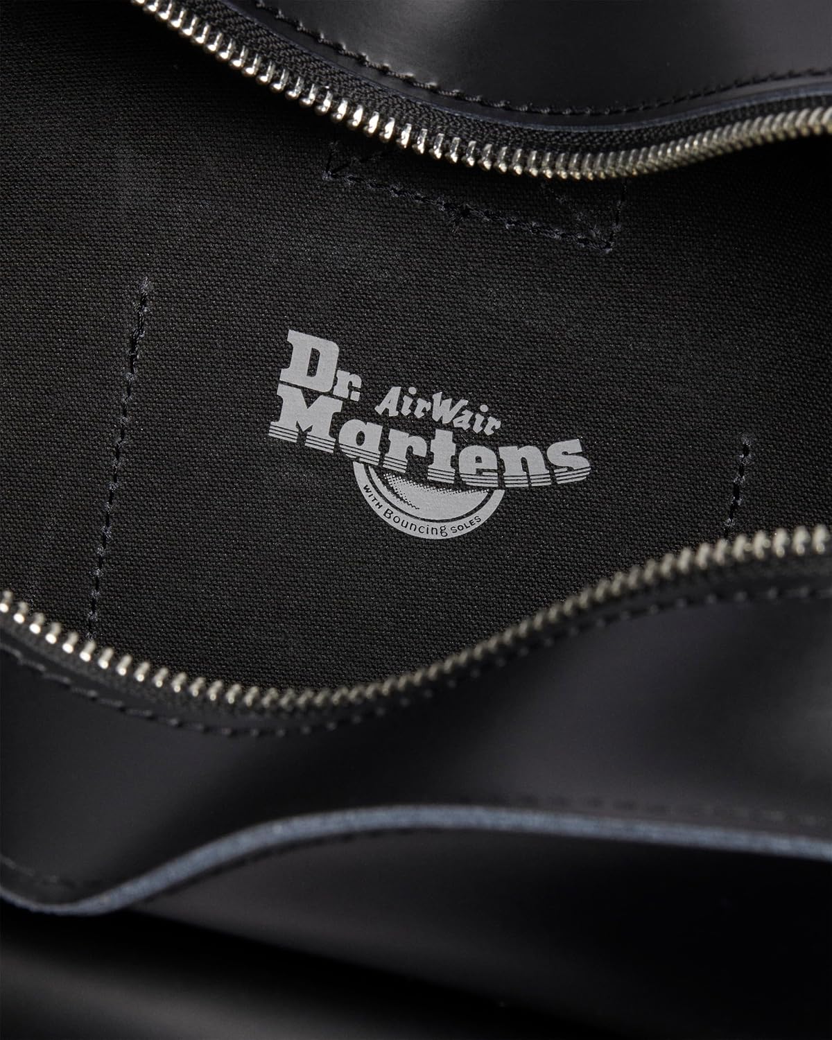 Dr. Martens Transparent Heart Shaped Backpack Black Kiev+black Smooth