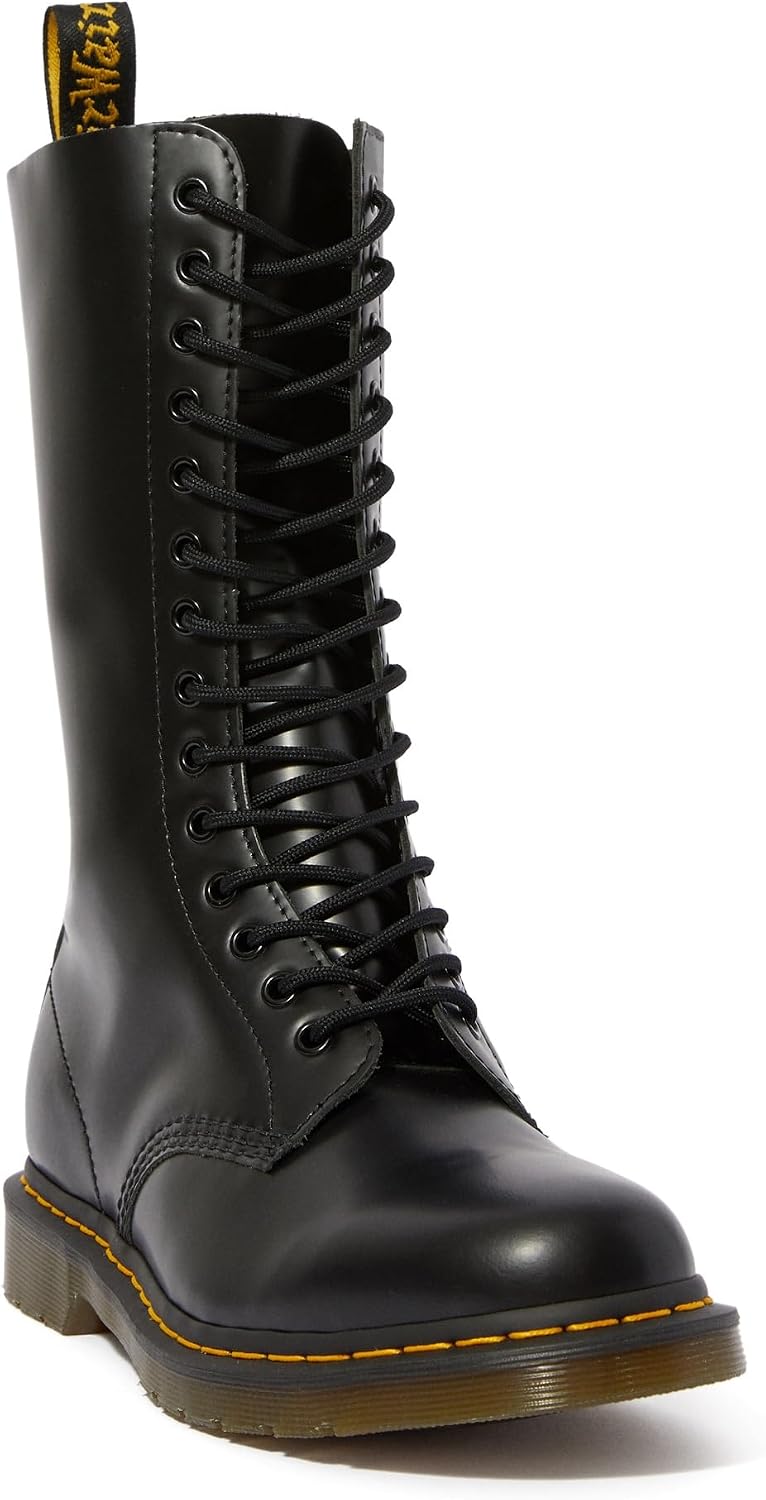 Dr. Martens 210CM Round Lace 14I-EA, Black